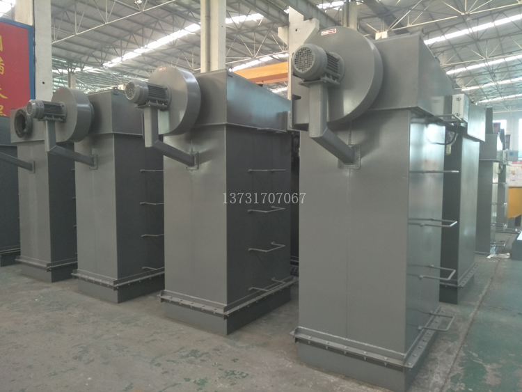 2018年最新研發(fā)15m2、25m2倉頂布袋除塵器投放市場(chǎng)